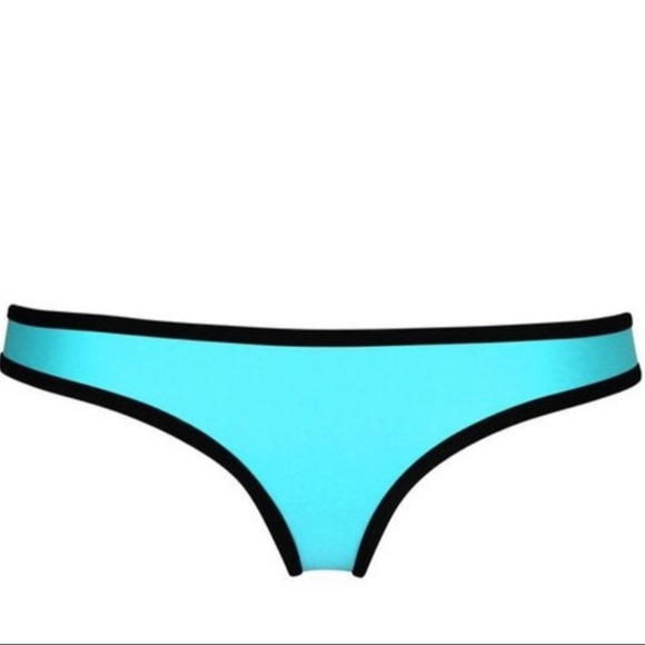 Triangl Bikini Bottoms - Picture 2 of 5